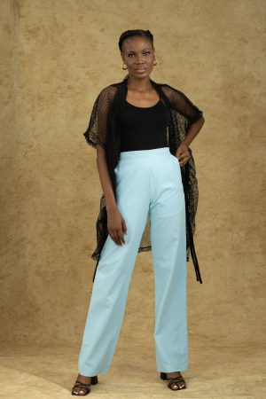 Woman wearing light blue wide-leg pants with black bodysuit and mesh kimono – Breez Set